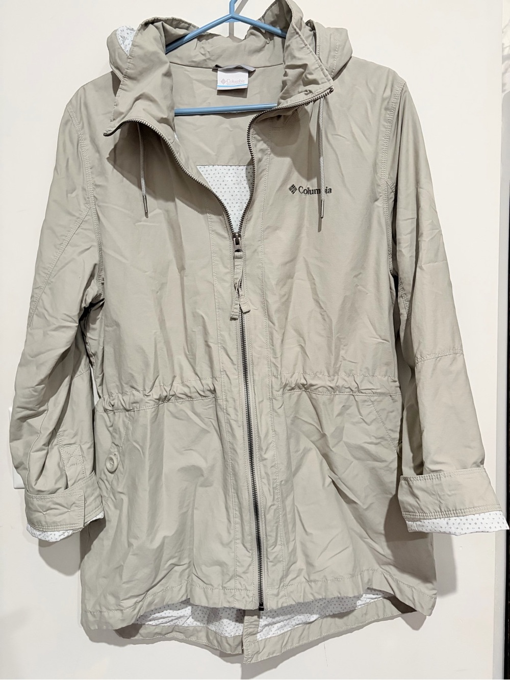 Cute lightweight Columbia jacket
